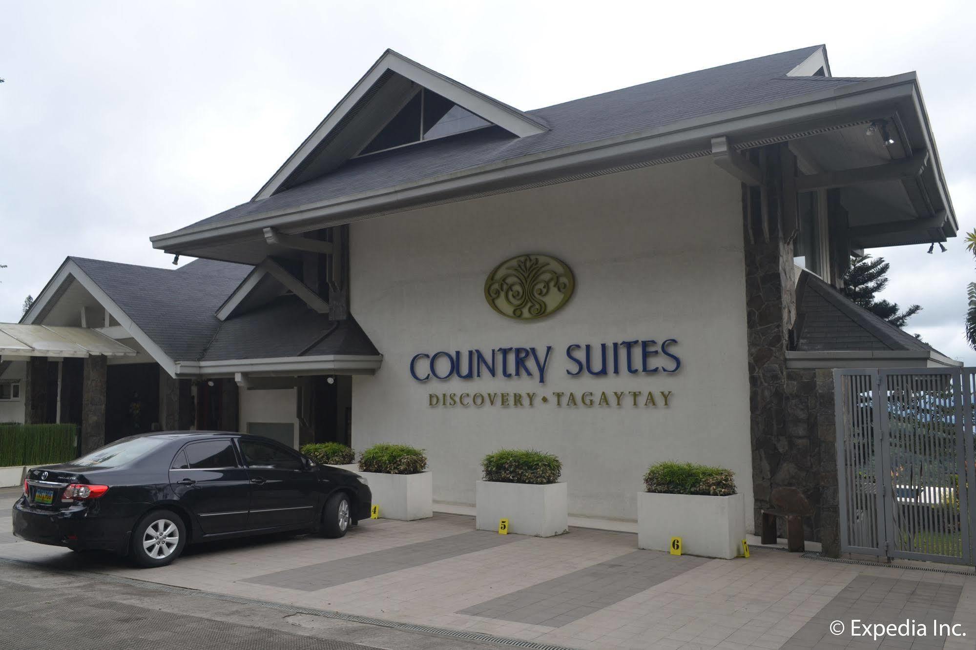 Discovery Country Suites Tagaytay City Dış mekan fotoğraf